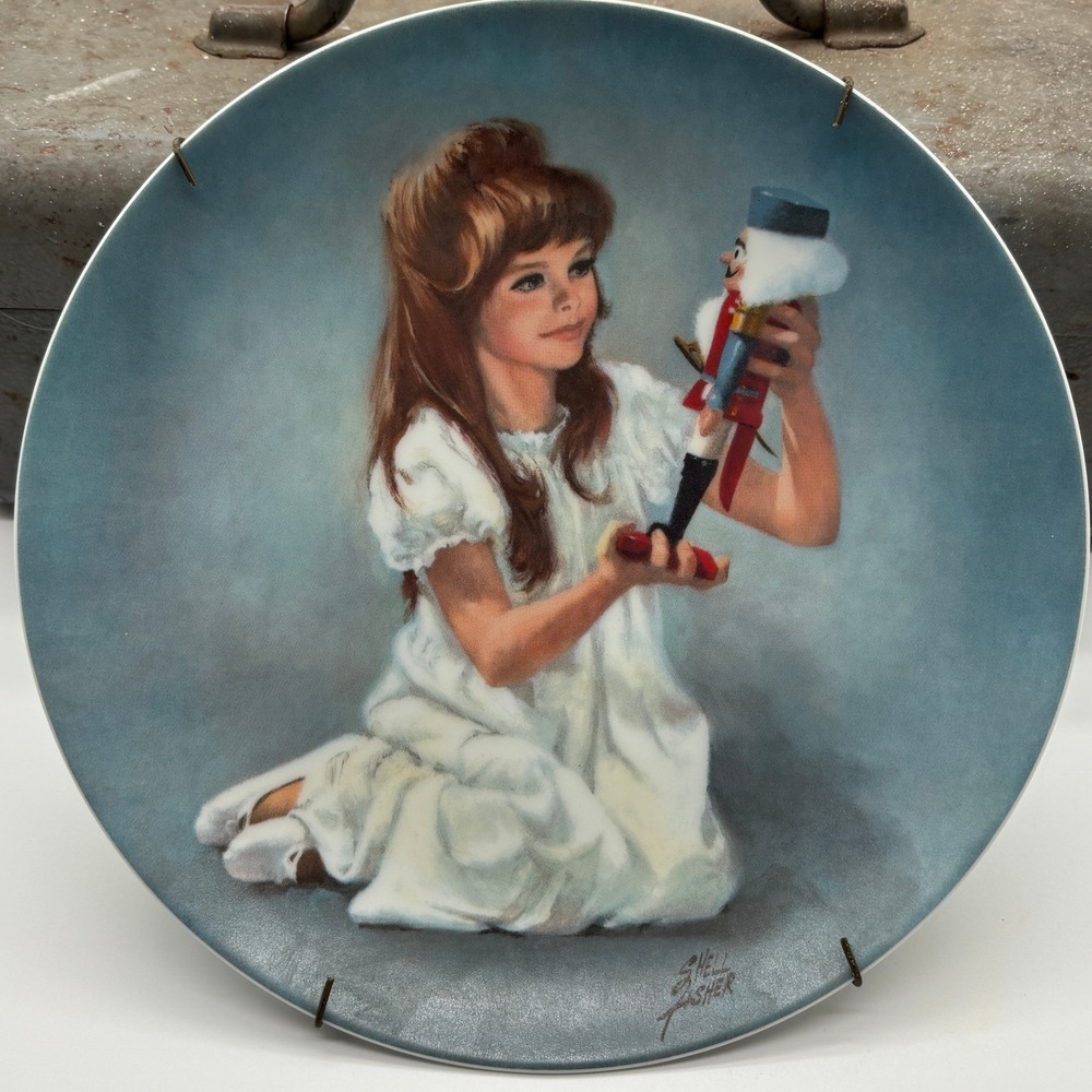 Clara & Nutcracker Collector 1978 by Sherr Fischer Fine China Limited Editionβ